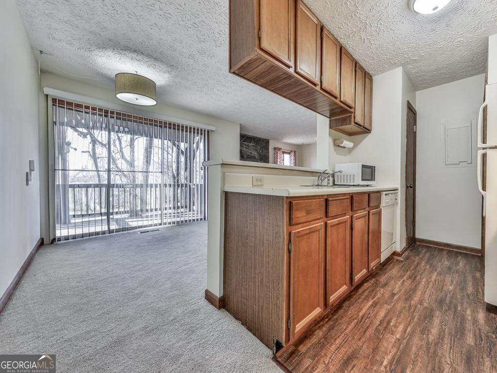 1101 Fairway Oaks Road Property Photo 13