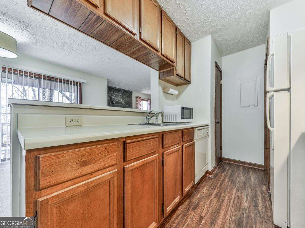 1101 Fairway Oaks Road Property Photo 21