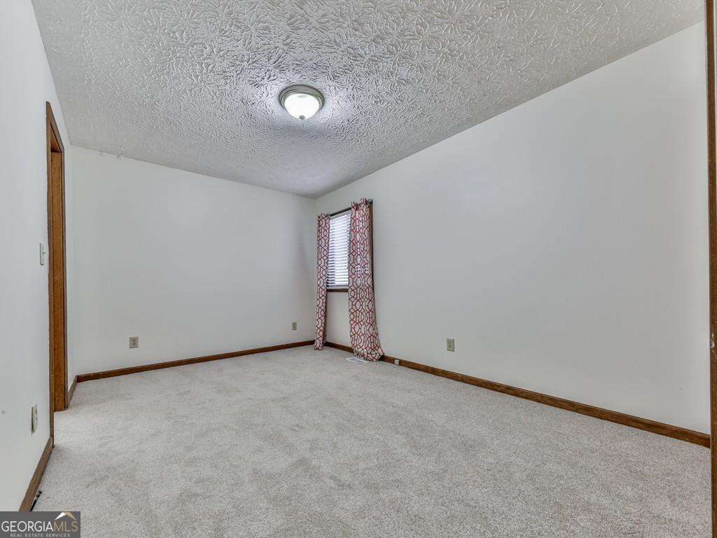 1101 Fairway Oaks Road Property Photo 24