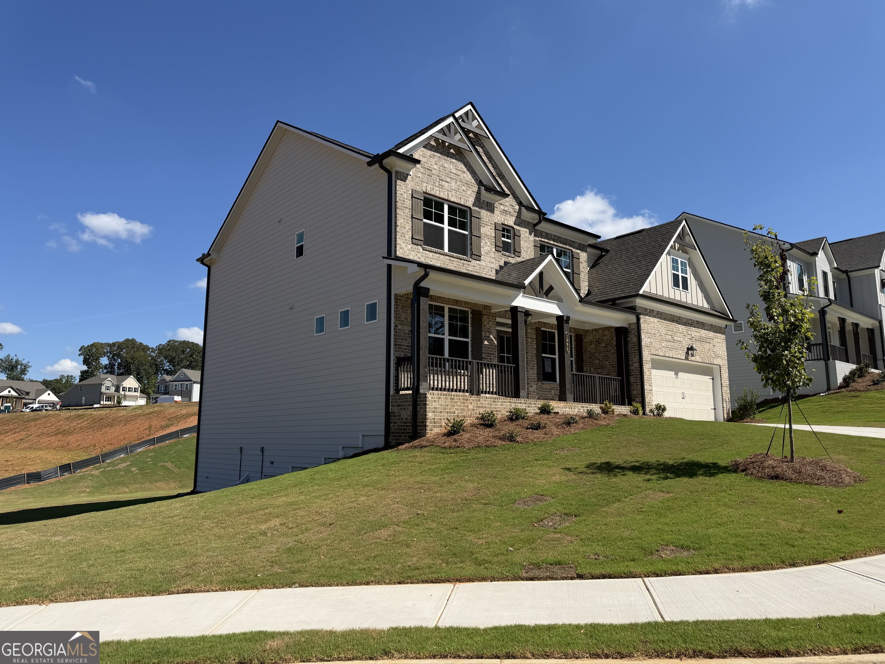 1096 Hawkins Creek Drive Property Photo 2