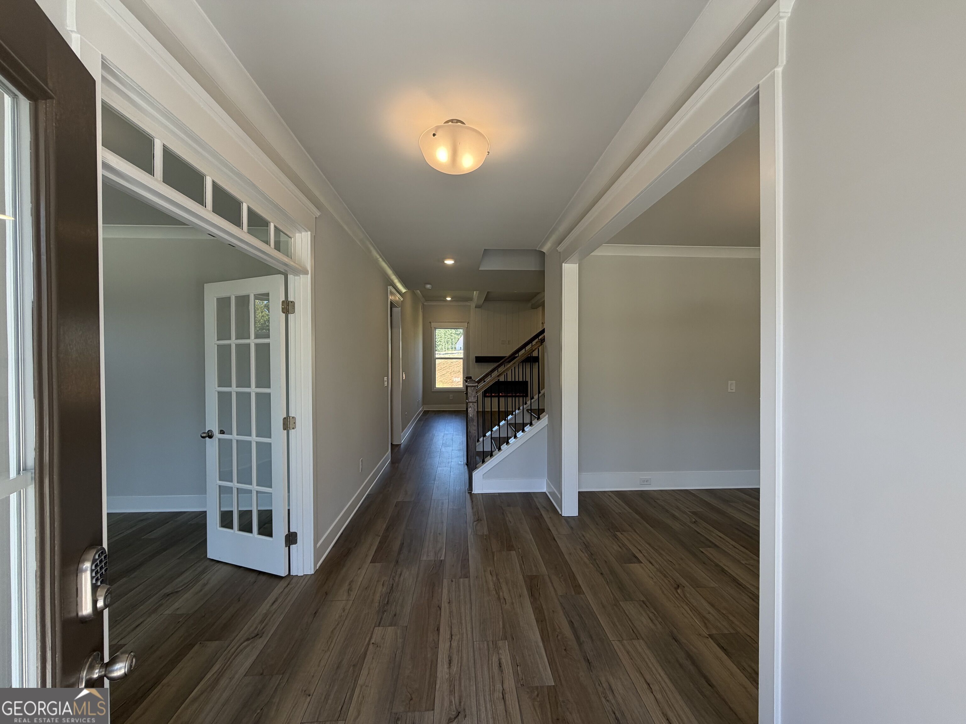 1096 Hawkins Creek Drive Property Photo 5