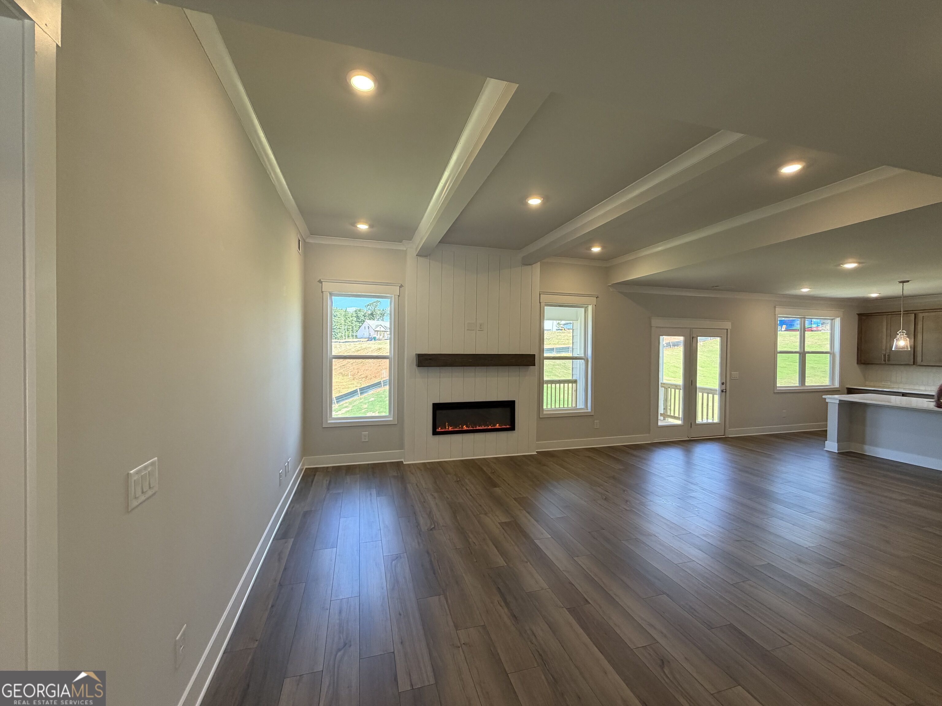 1096 Hawkins Creek Drive Property Photo 12