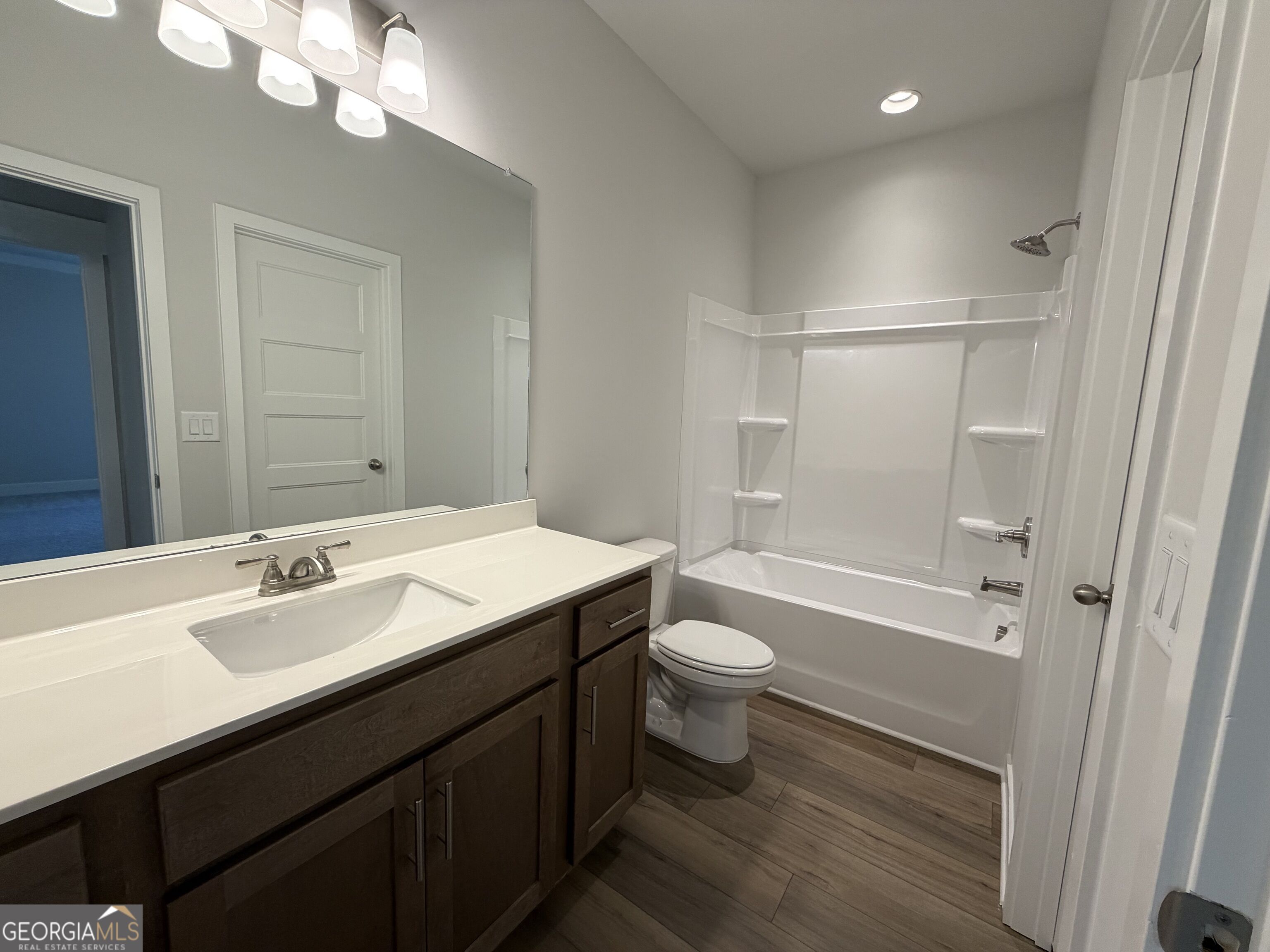 1096 Hawkins Creek Drive Property Photo 14