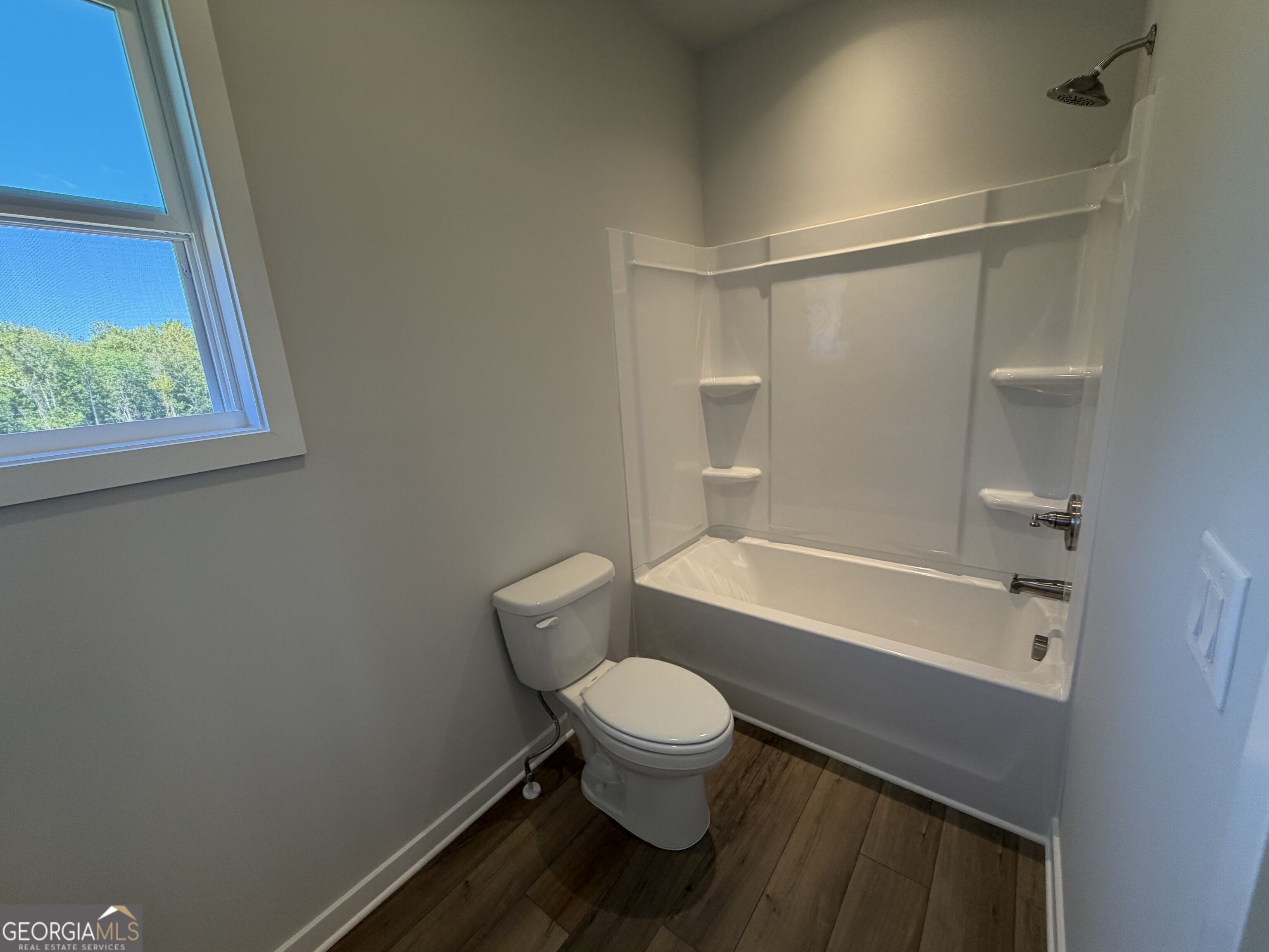 1096 Hawkins Creek Drive Property Photo 32