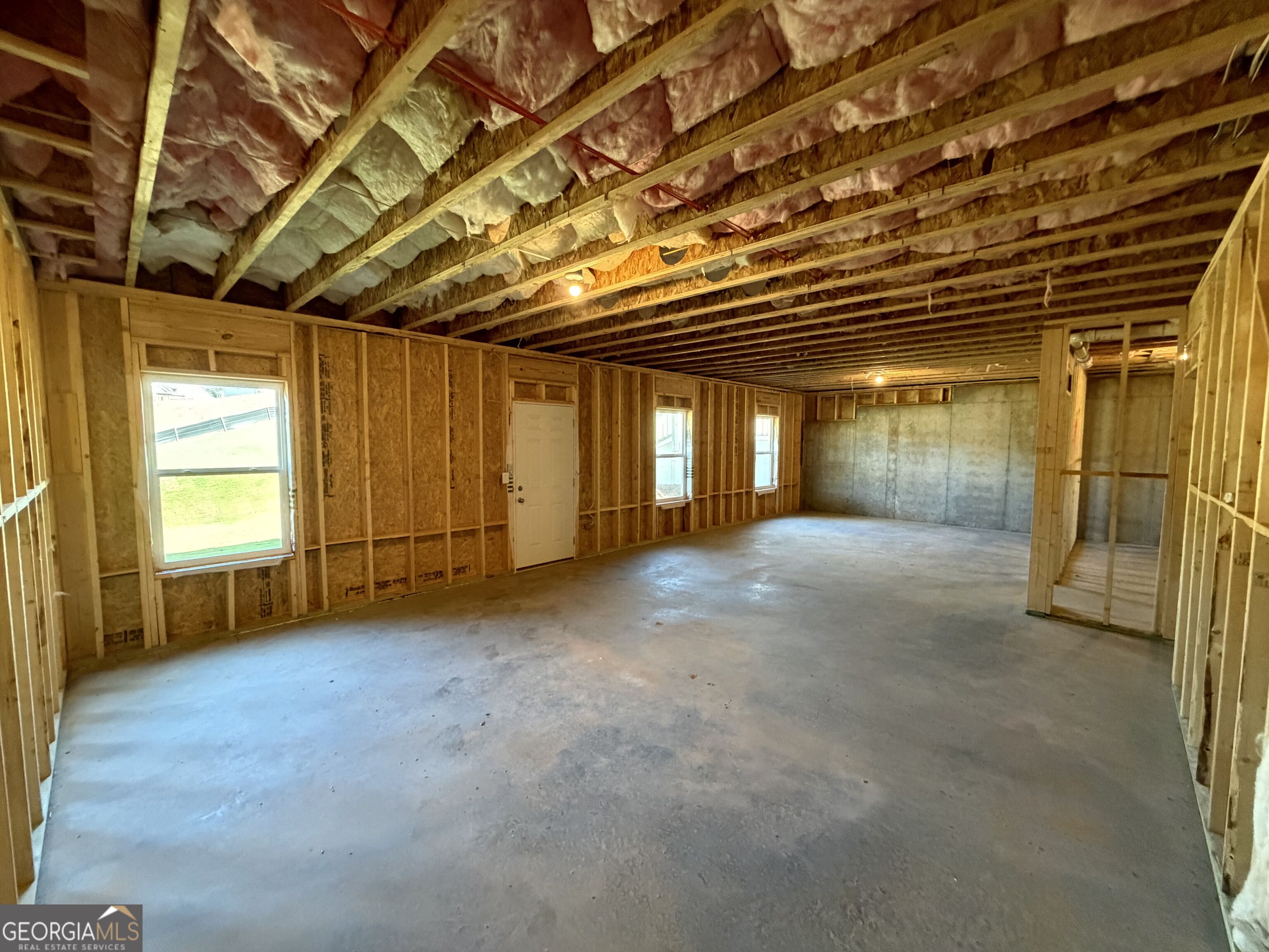 1096 Hawkins Creek Drive Property Photo 40