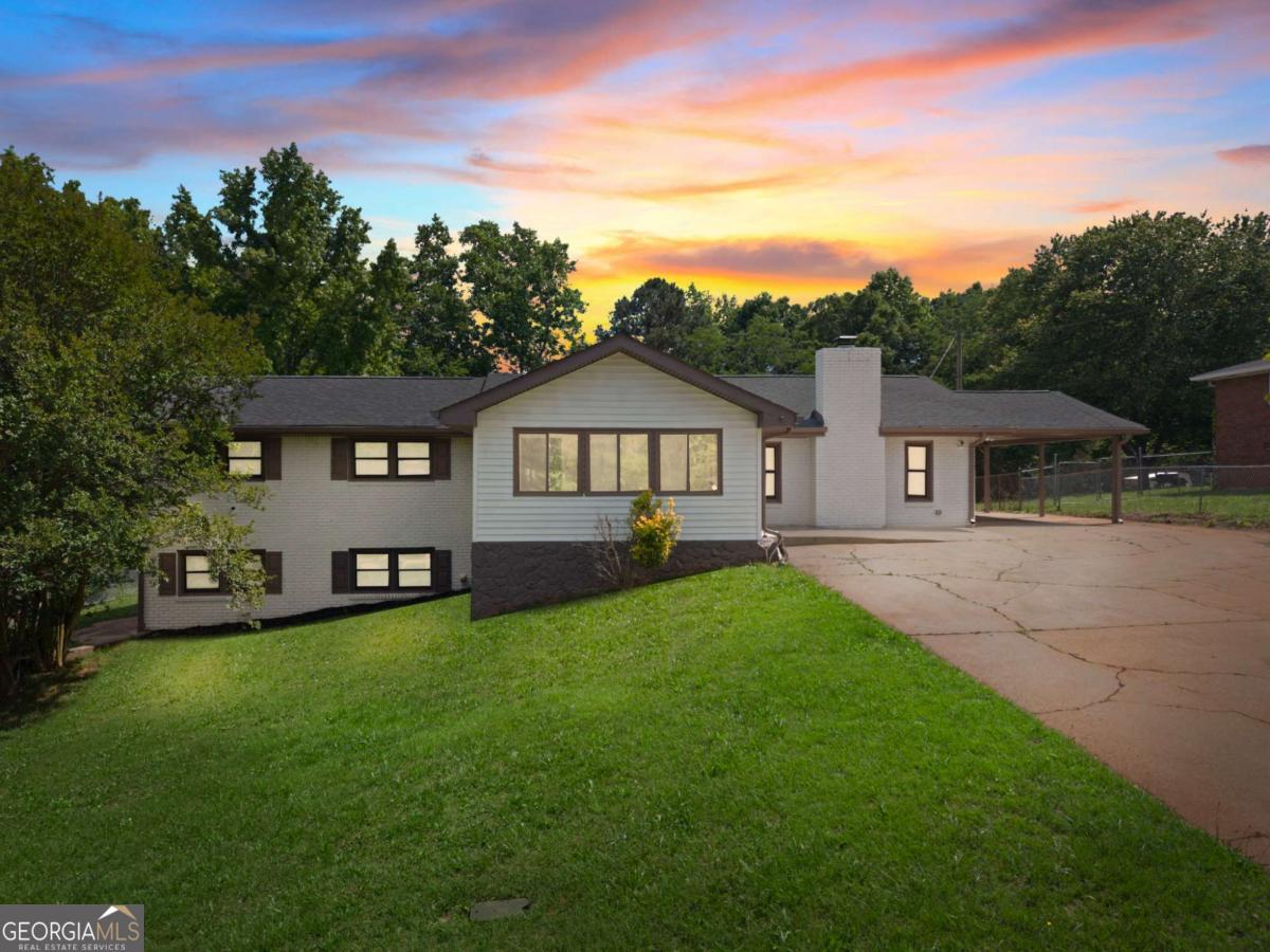 6684 Birch Road Property Photo 1