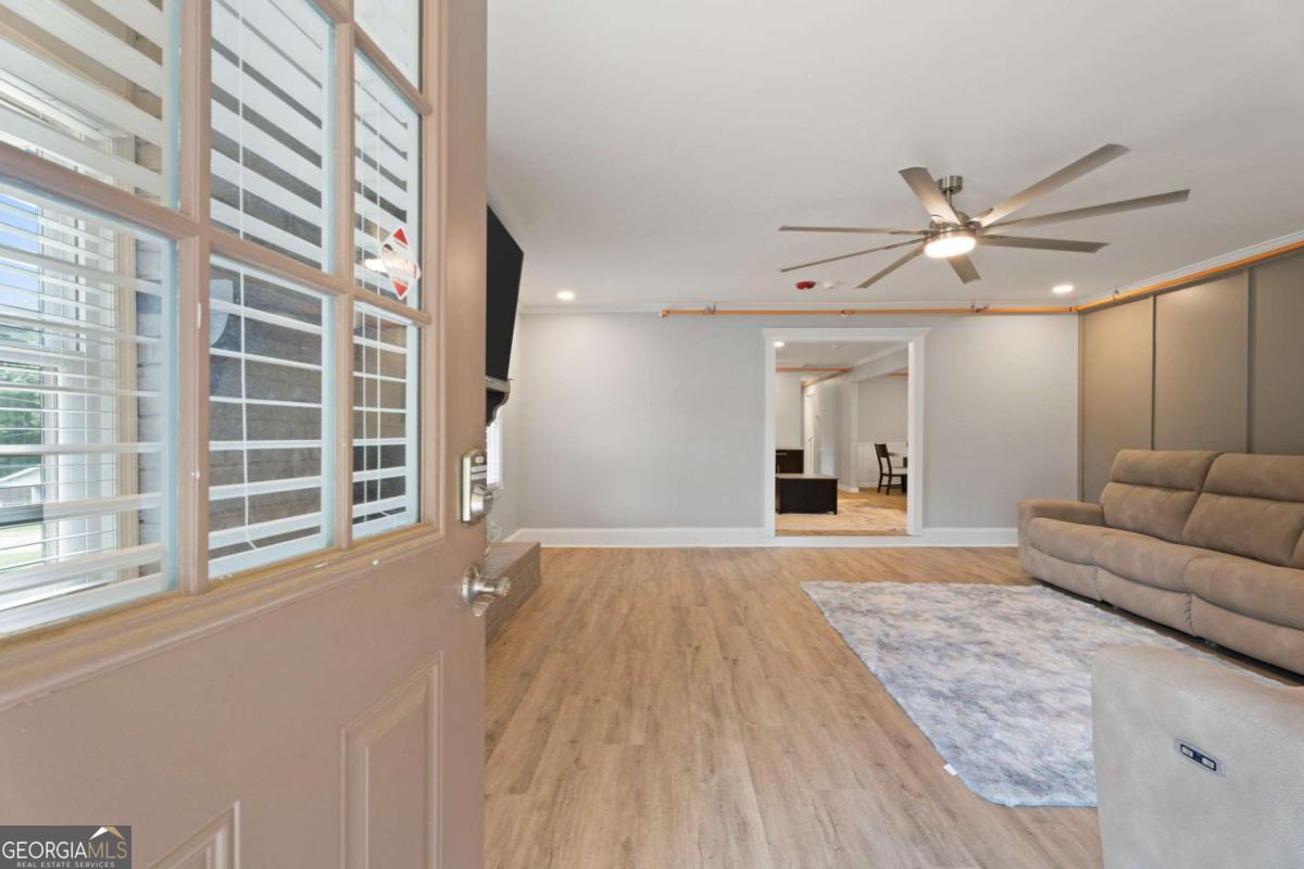 6684 Birch Road Property Photo 6