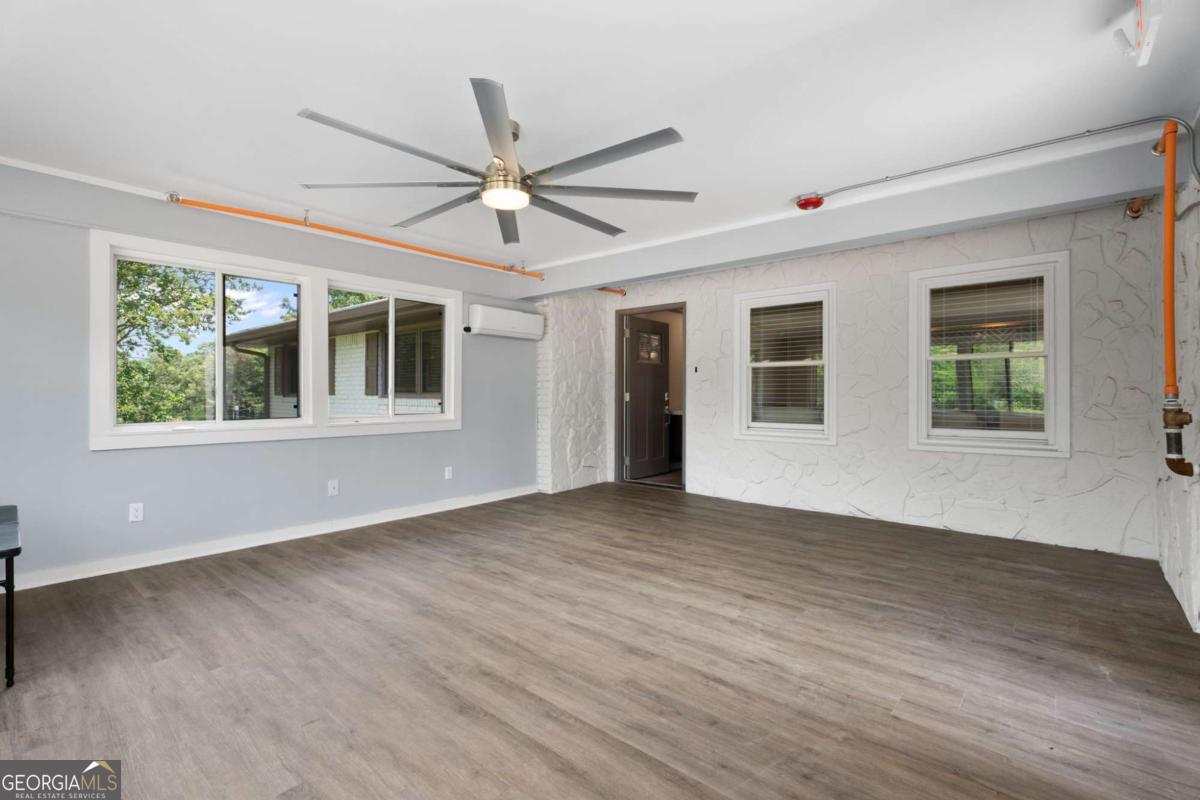 6684 Birch Road Property Photo 12
