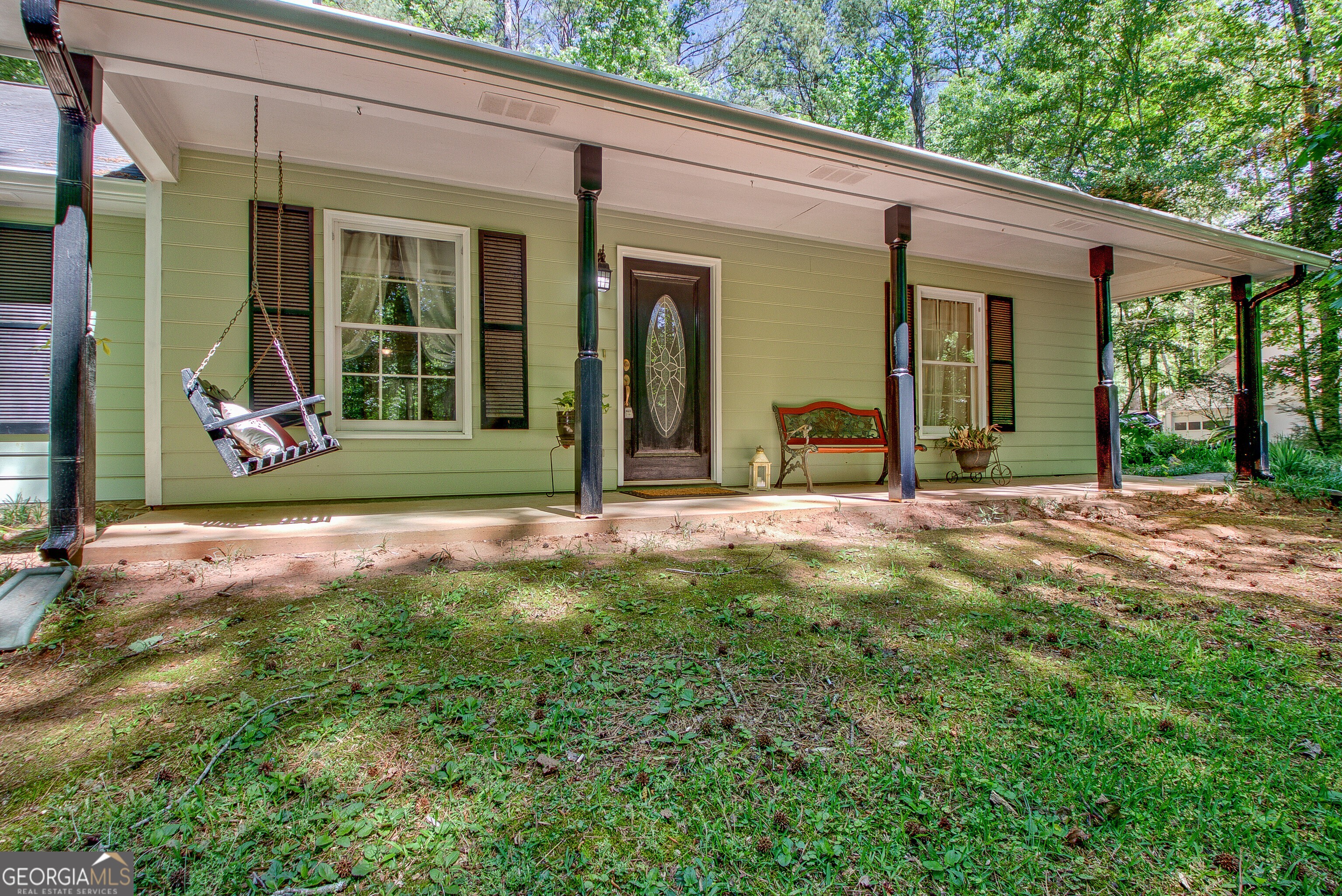 175 Ashley Creek Drive Property Photo 2