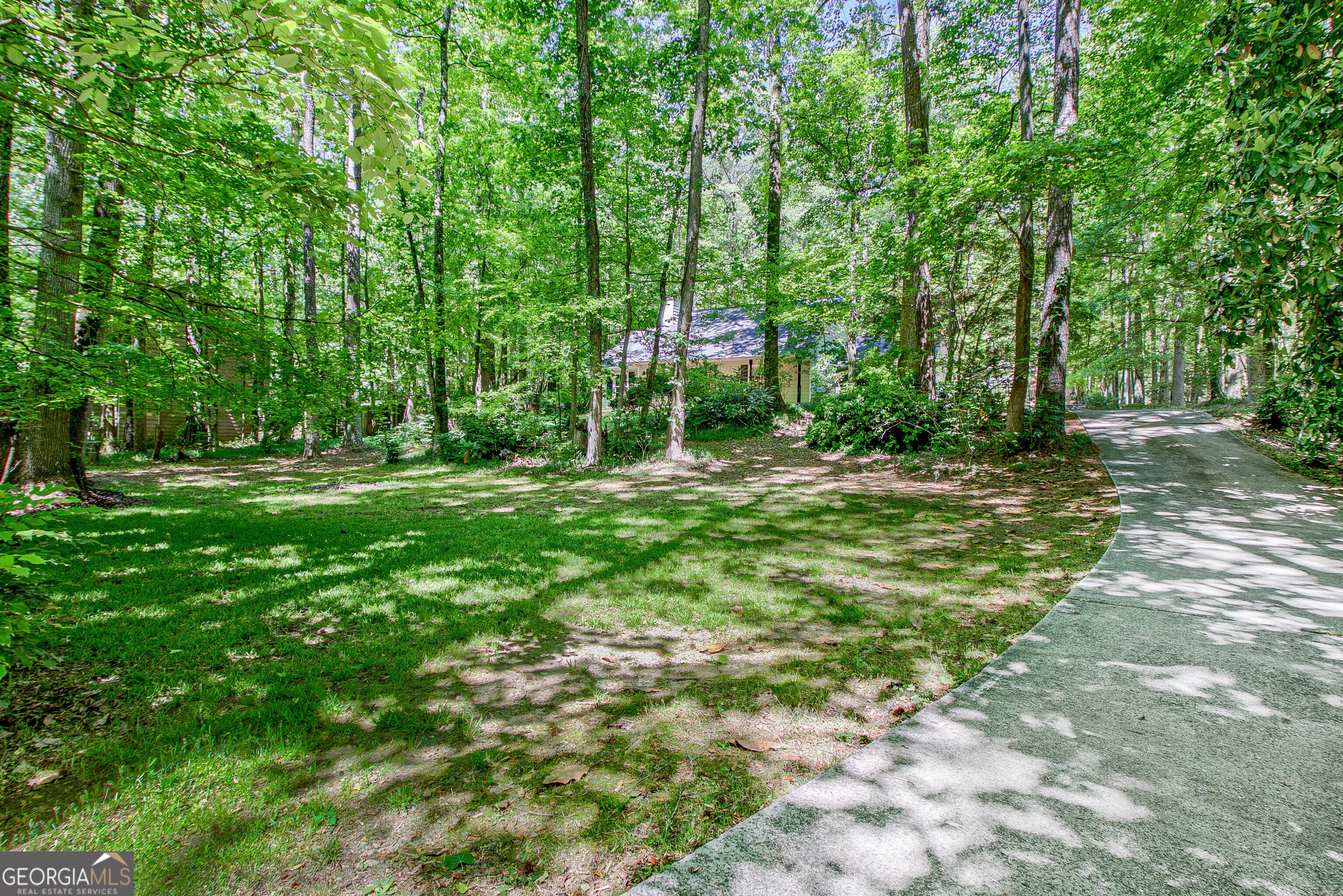 175 Ashley Creek Drive Property Photo 5
