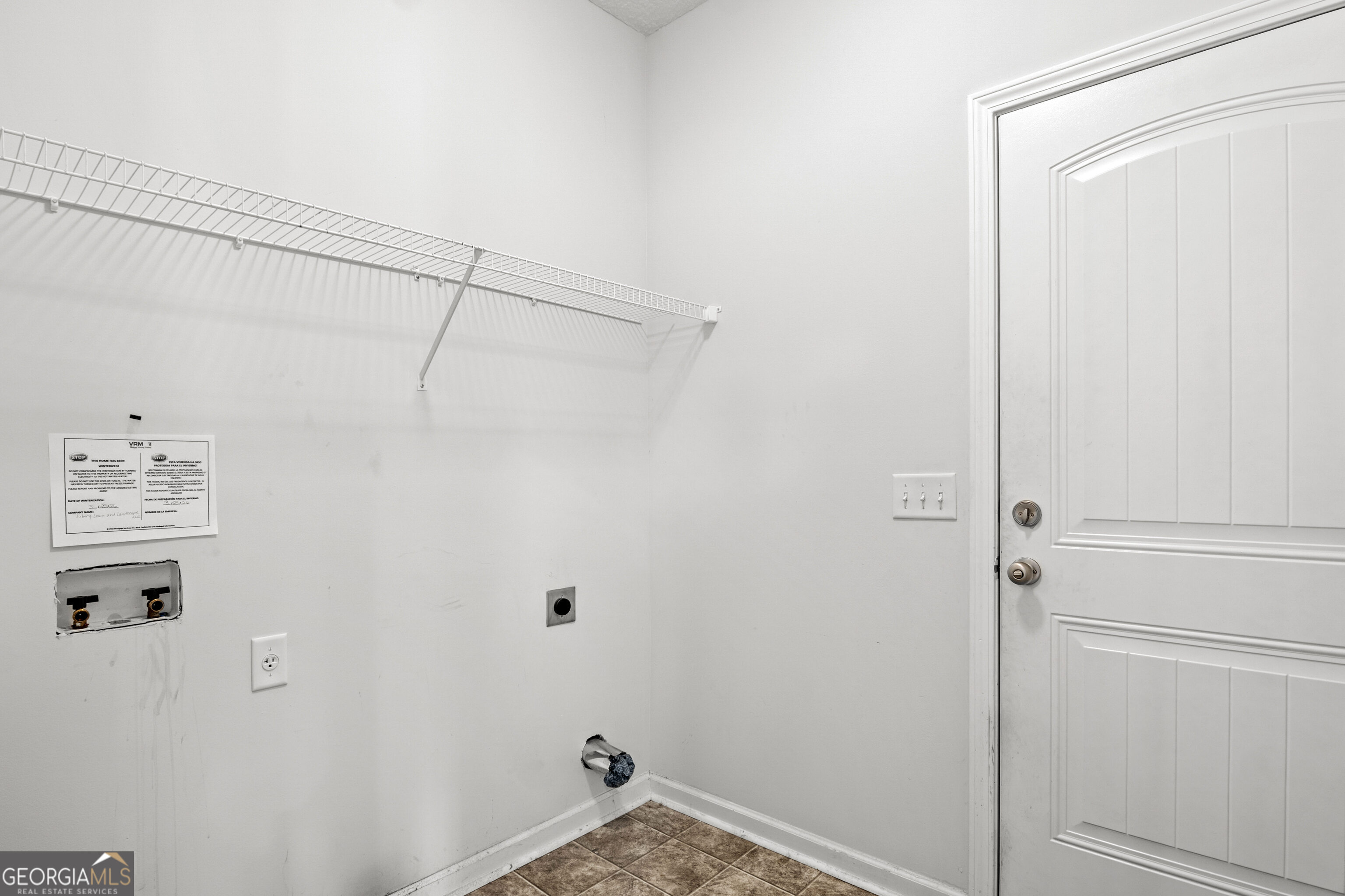 430 Summerhill Drive Property Photo 22