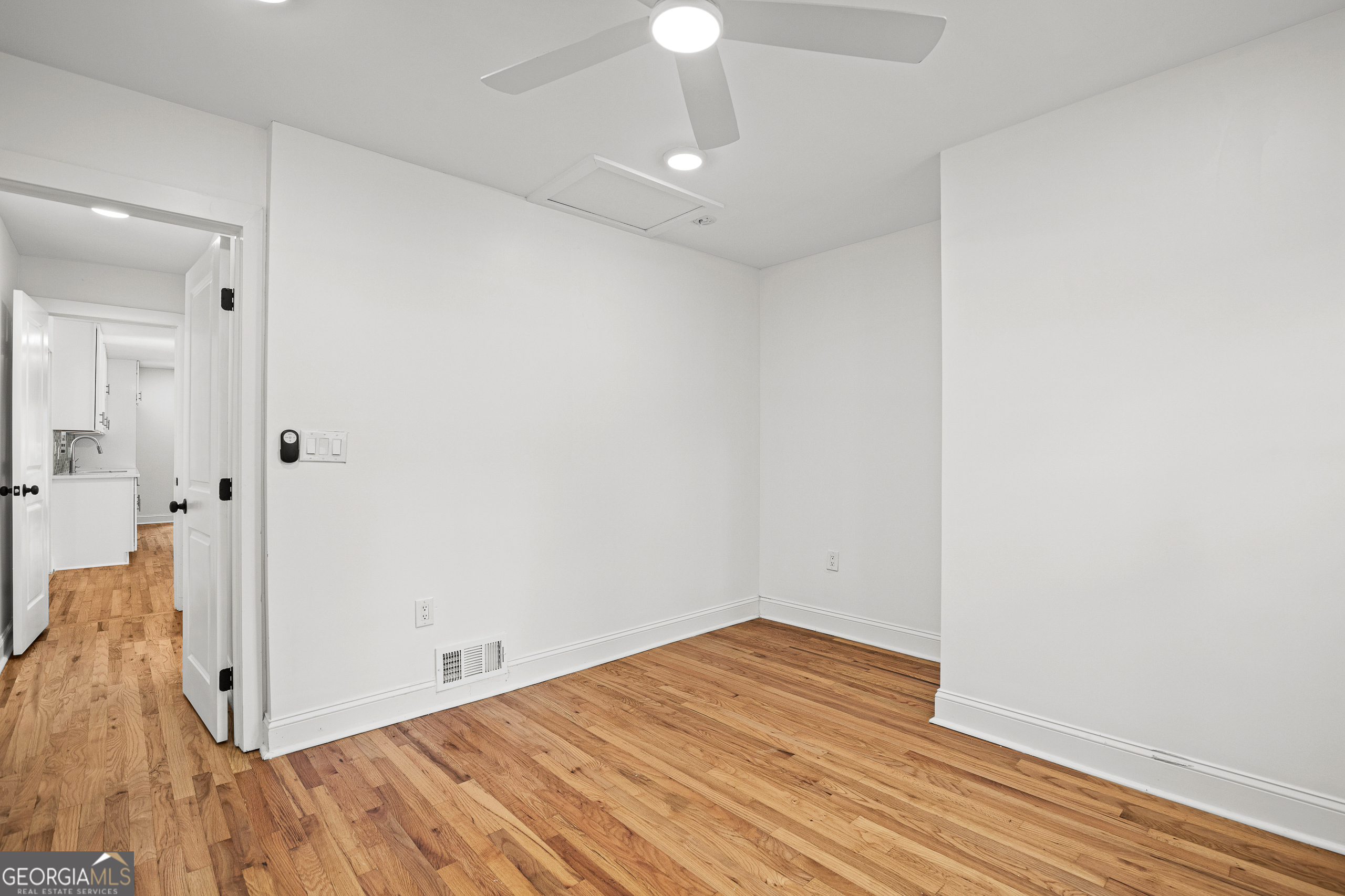 1993 Penelope Street Nw Property Photo 29