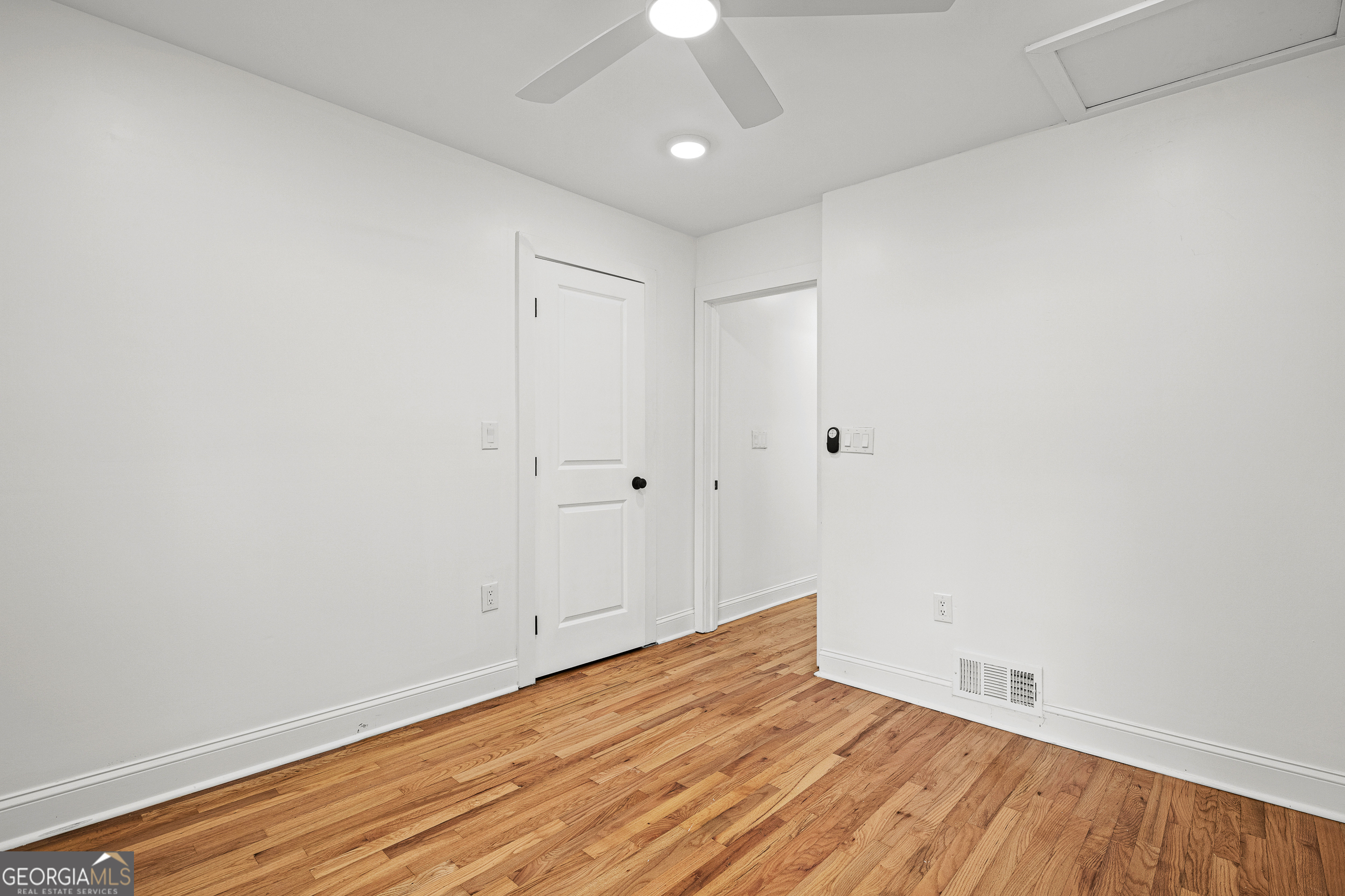 1993 Penelope Street Nw Property Photo 31