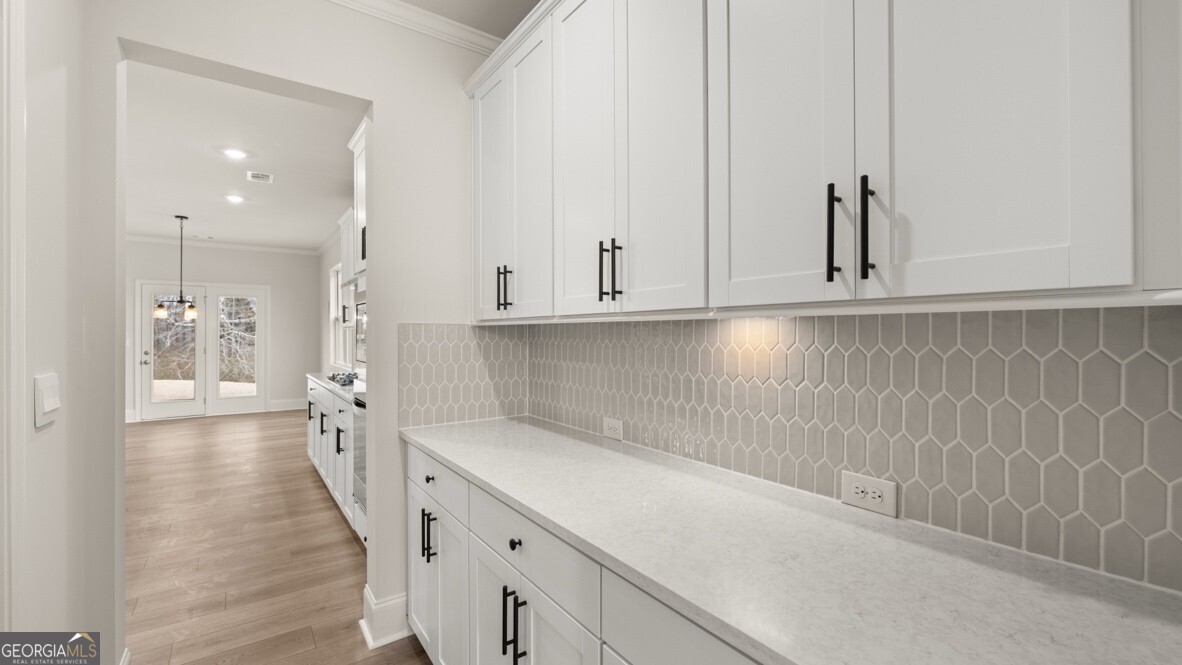 5185 Thalley Creek Drive Property Photo 8