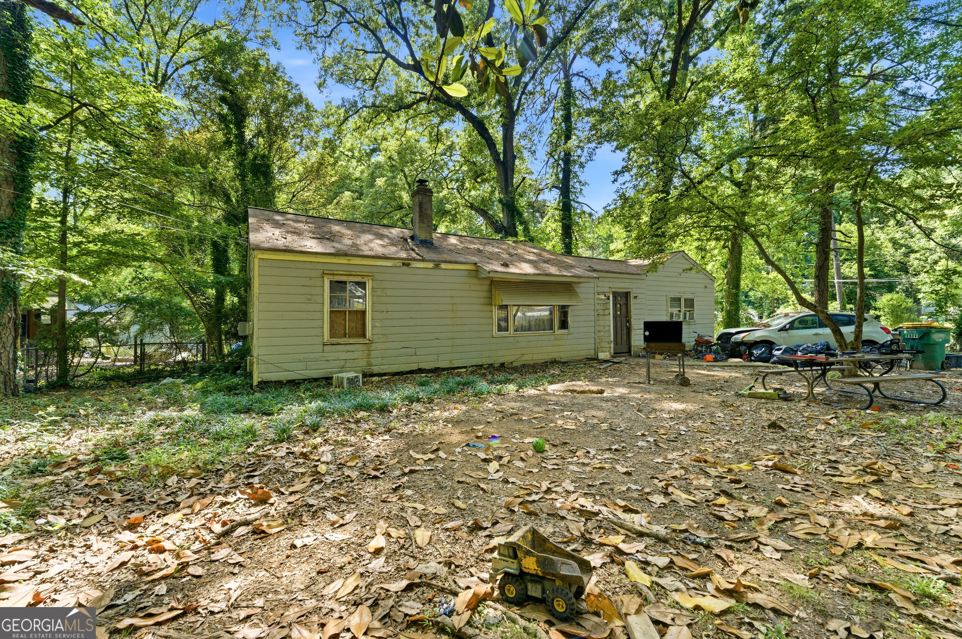 4661 Puckett Street Property Photo 2