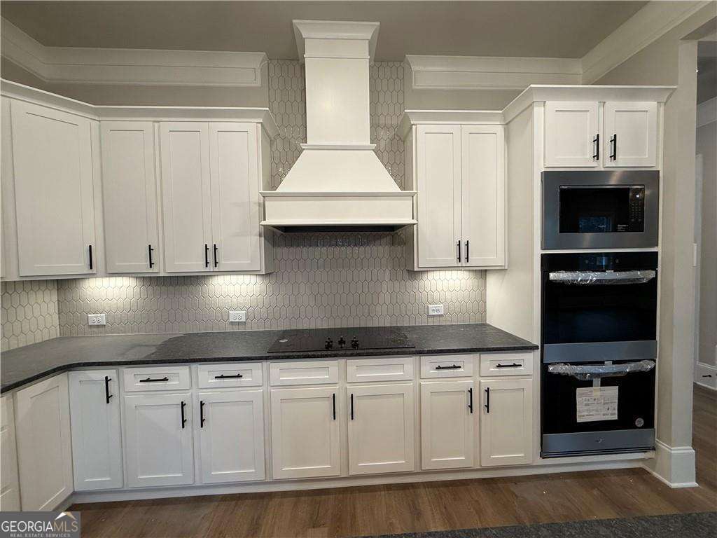 3838 Cheyenne Lane Property Photo 2