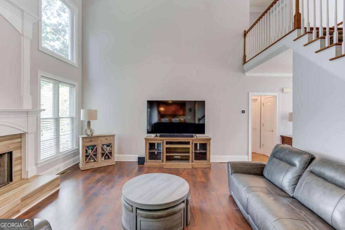 5111 Cabot Creek Drive Property Photo 11