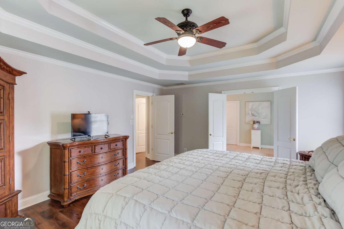 5111 Cabot Creek Drive Property Photo 25
