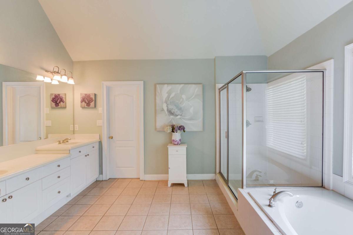 5111 Cabot Creek Drive Property Photo 26
