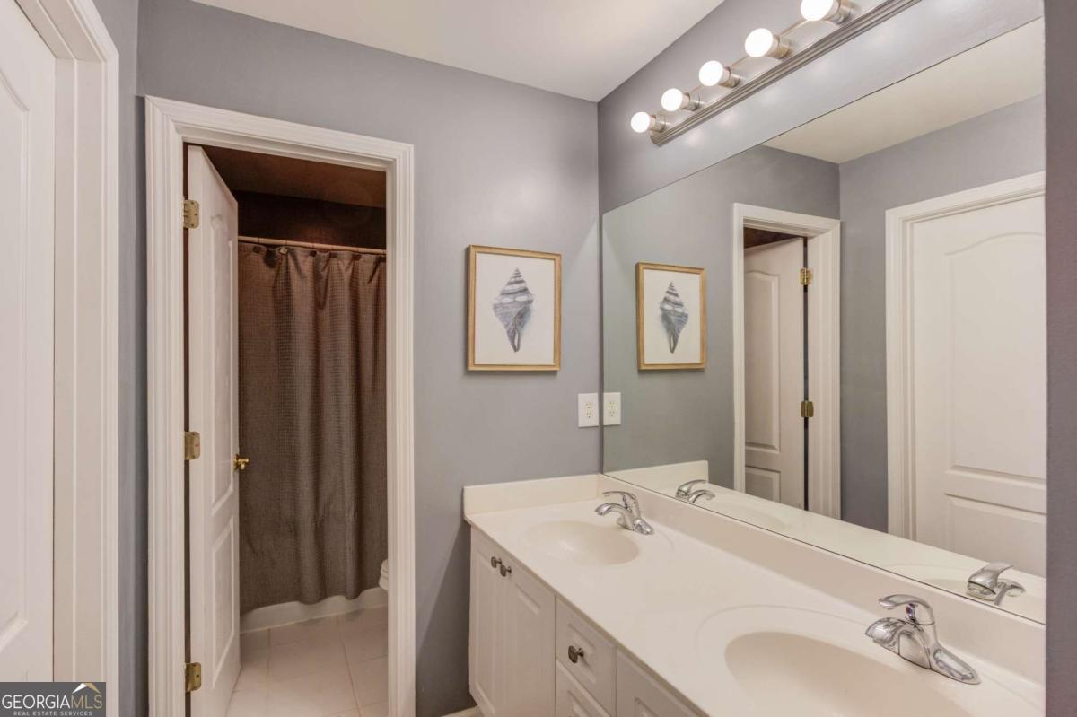 5111 Cabot Creek Drive Property Photo 31