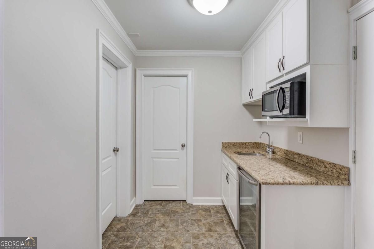 5111 Cabot Creek Drive Property Photo 38