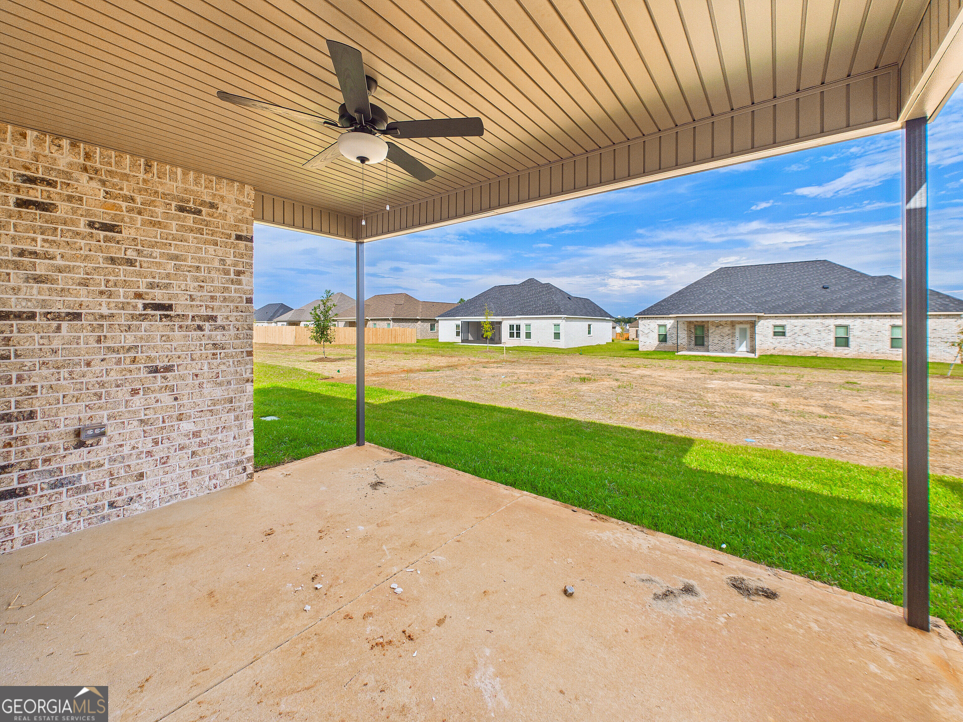 203 Woodwinds Court Property Photo 8