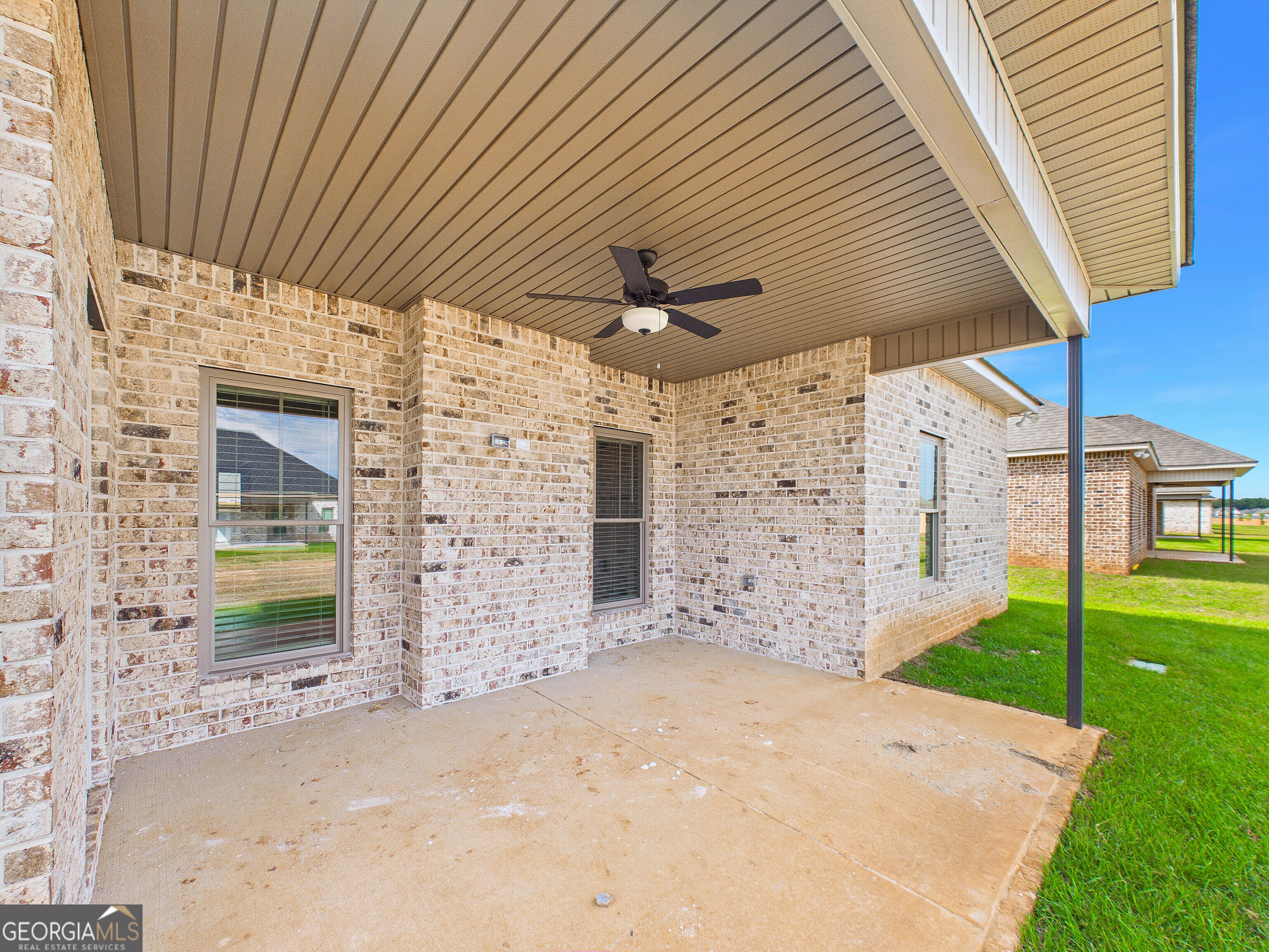 203 Woodwinds Court Property Photo 10