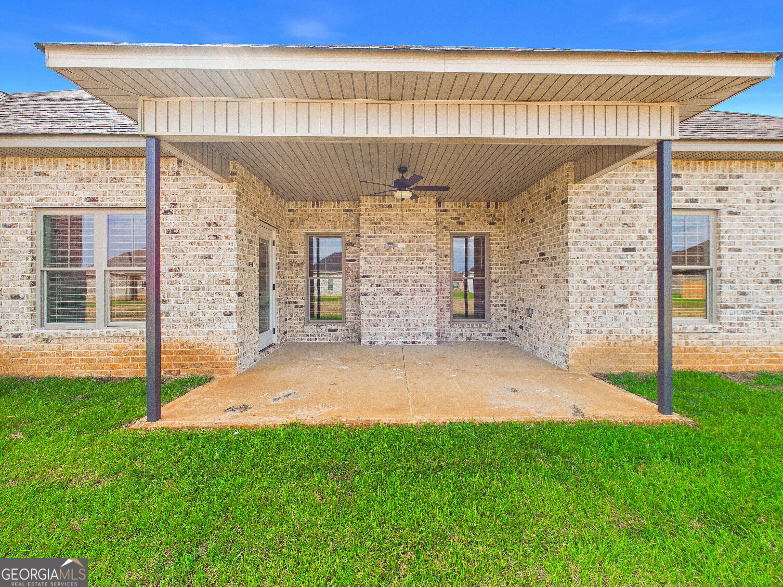 203 Woodwinds Court Property Photo 11