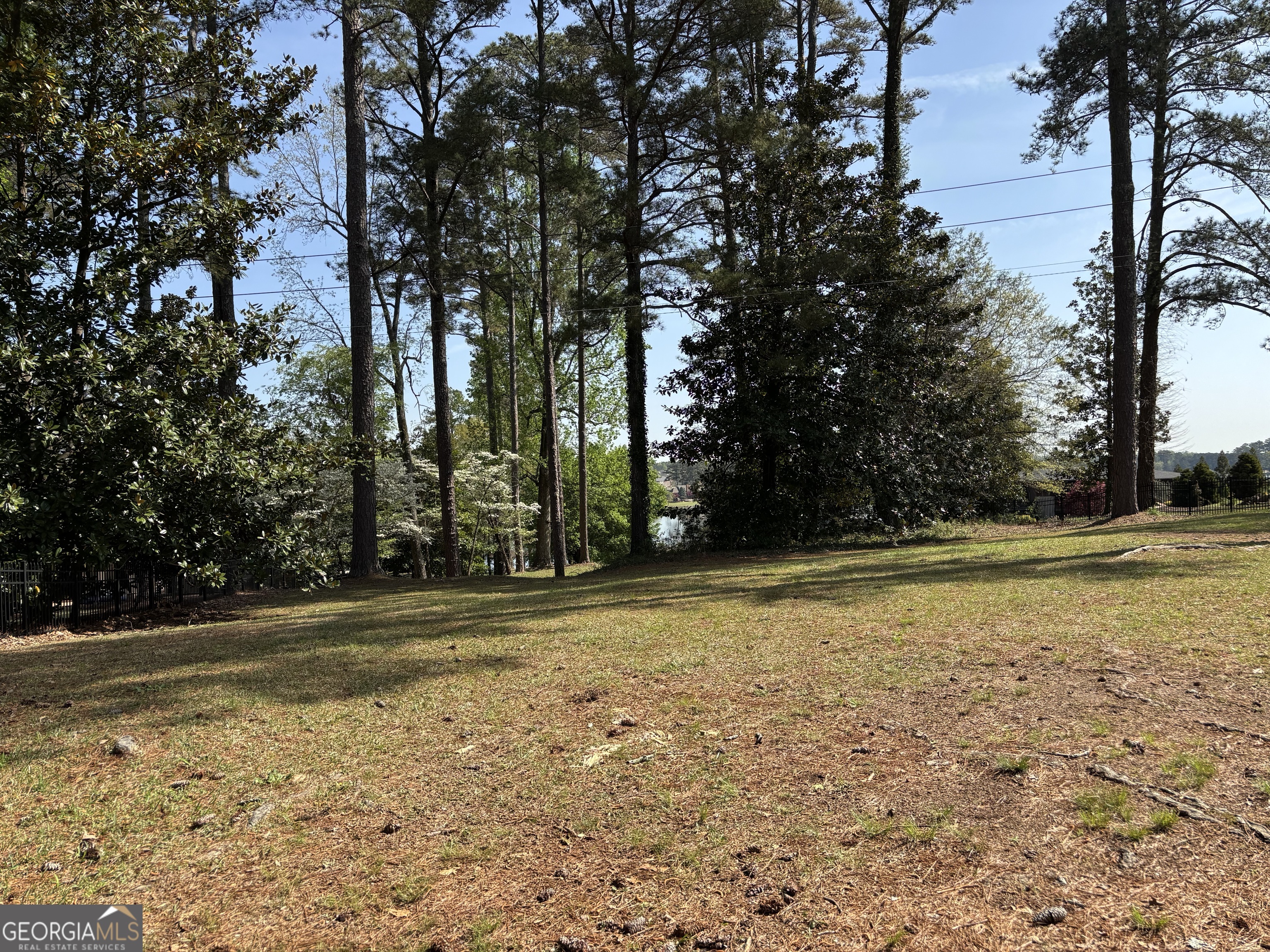 3024 Emerald Drive Property Photo 2