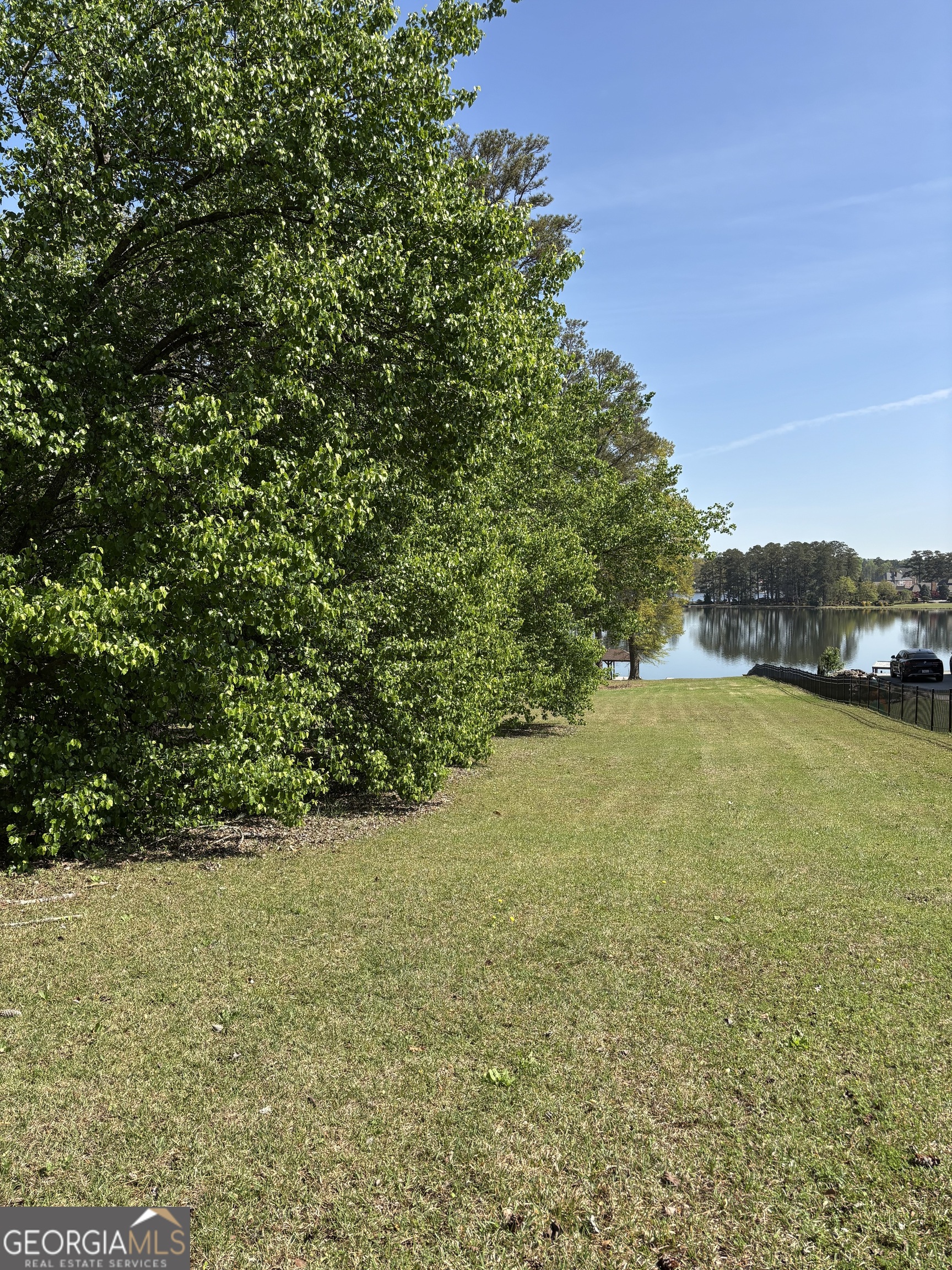 3024 Emerald Drive Property Photo 4