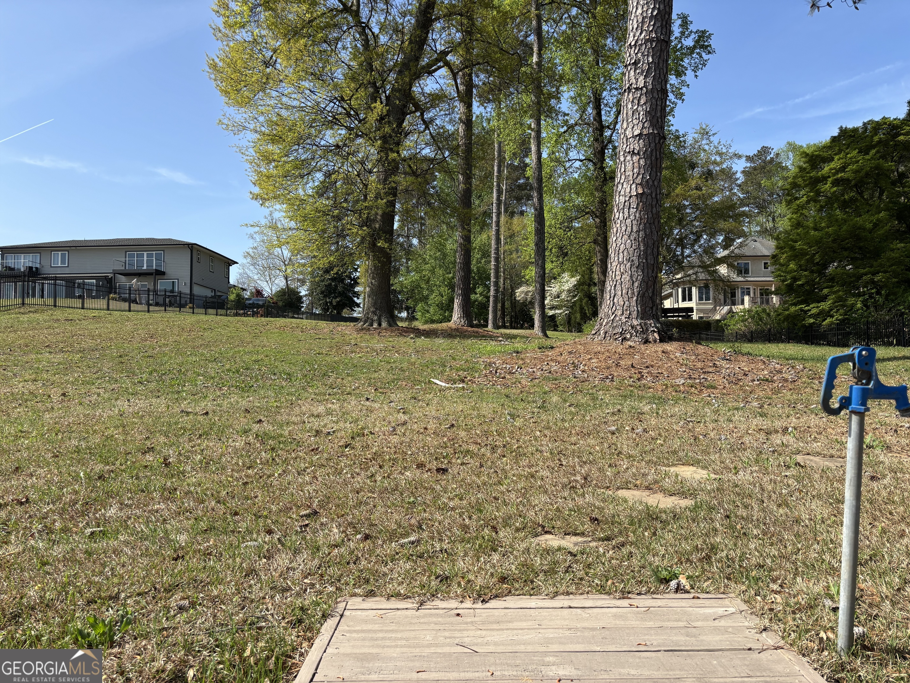 3024 Emerald Drive Property Photo 12