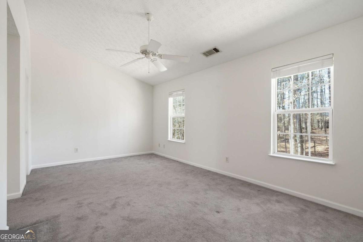 2913 Greyhawk Lane Property Photo 36