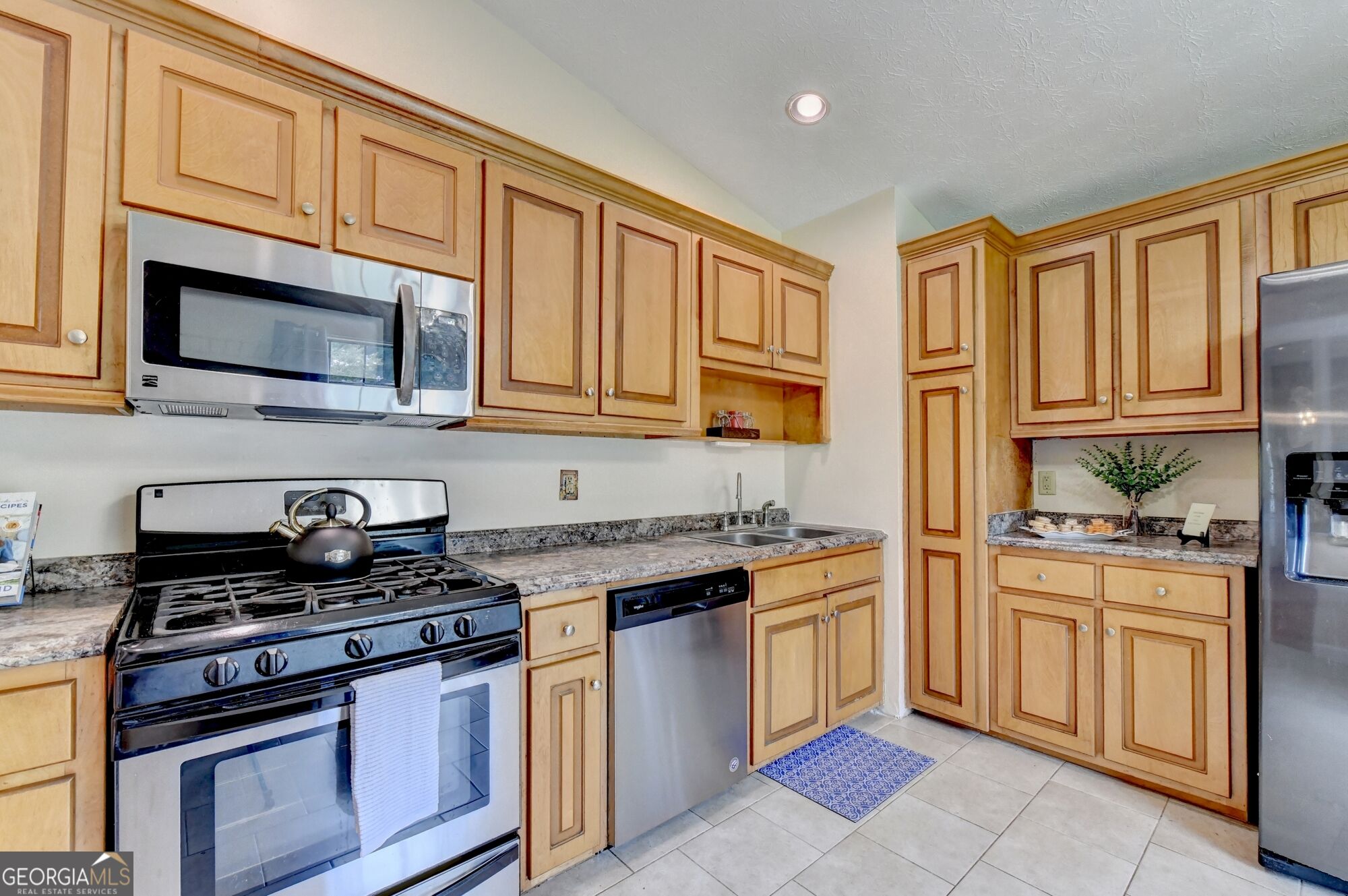 3366 Highland Pine Way Property Photo 9