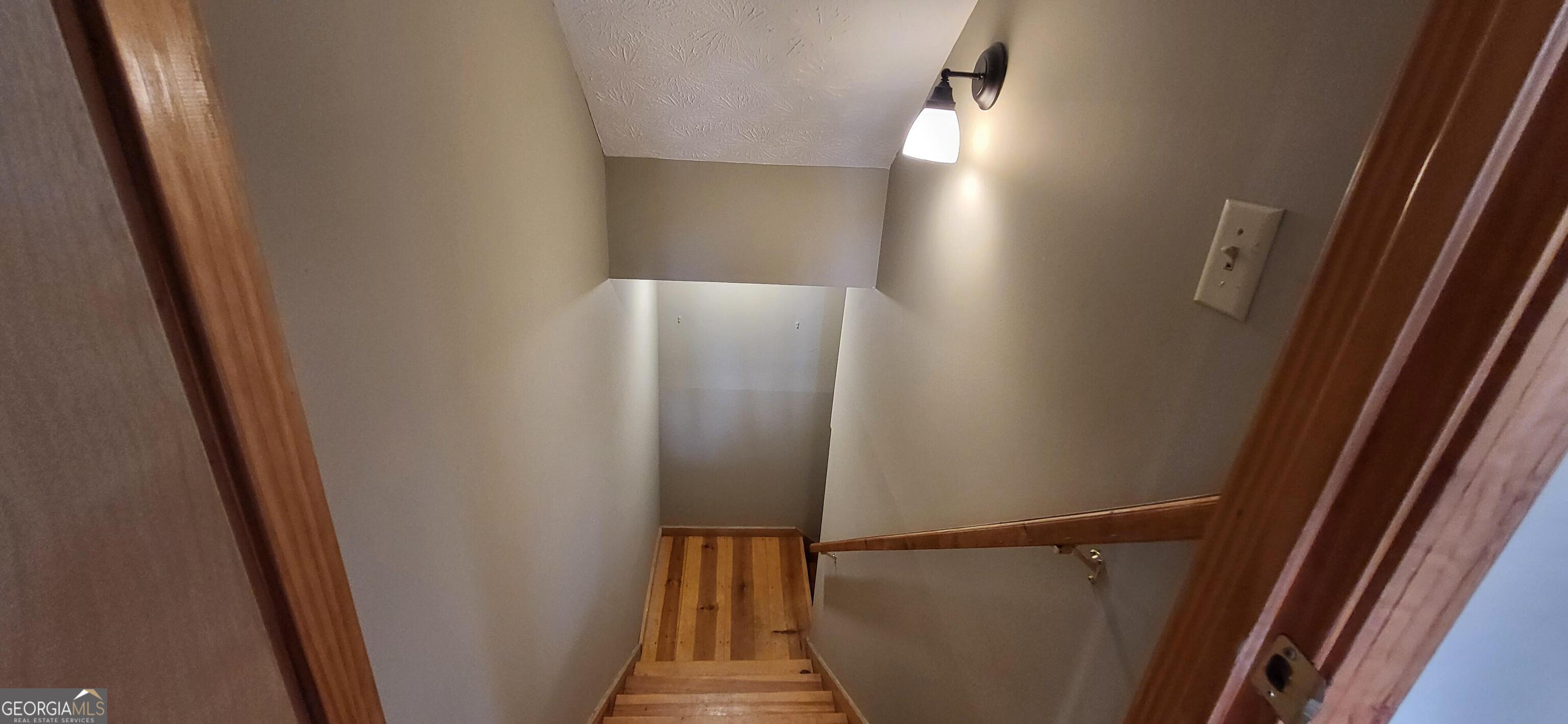 278 N Lake Drive Property Photo 10