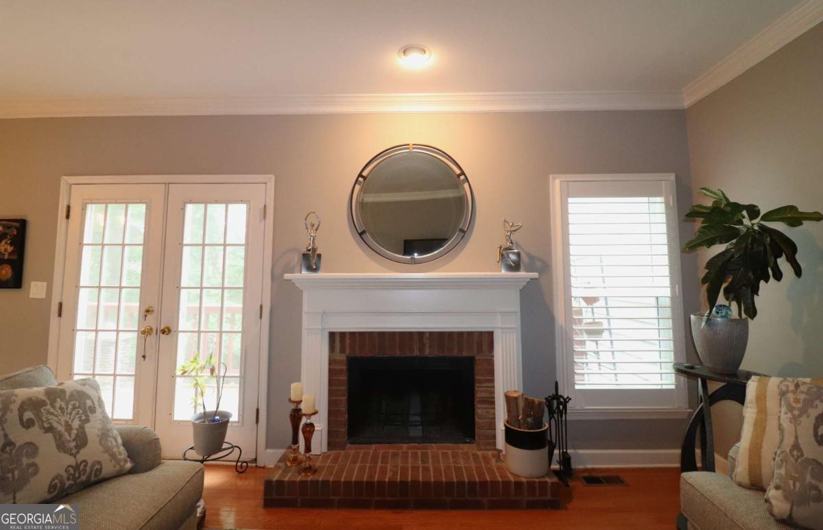 404 Bridle Path Property Photo 11