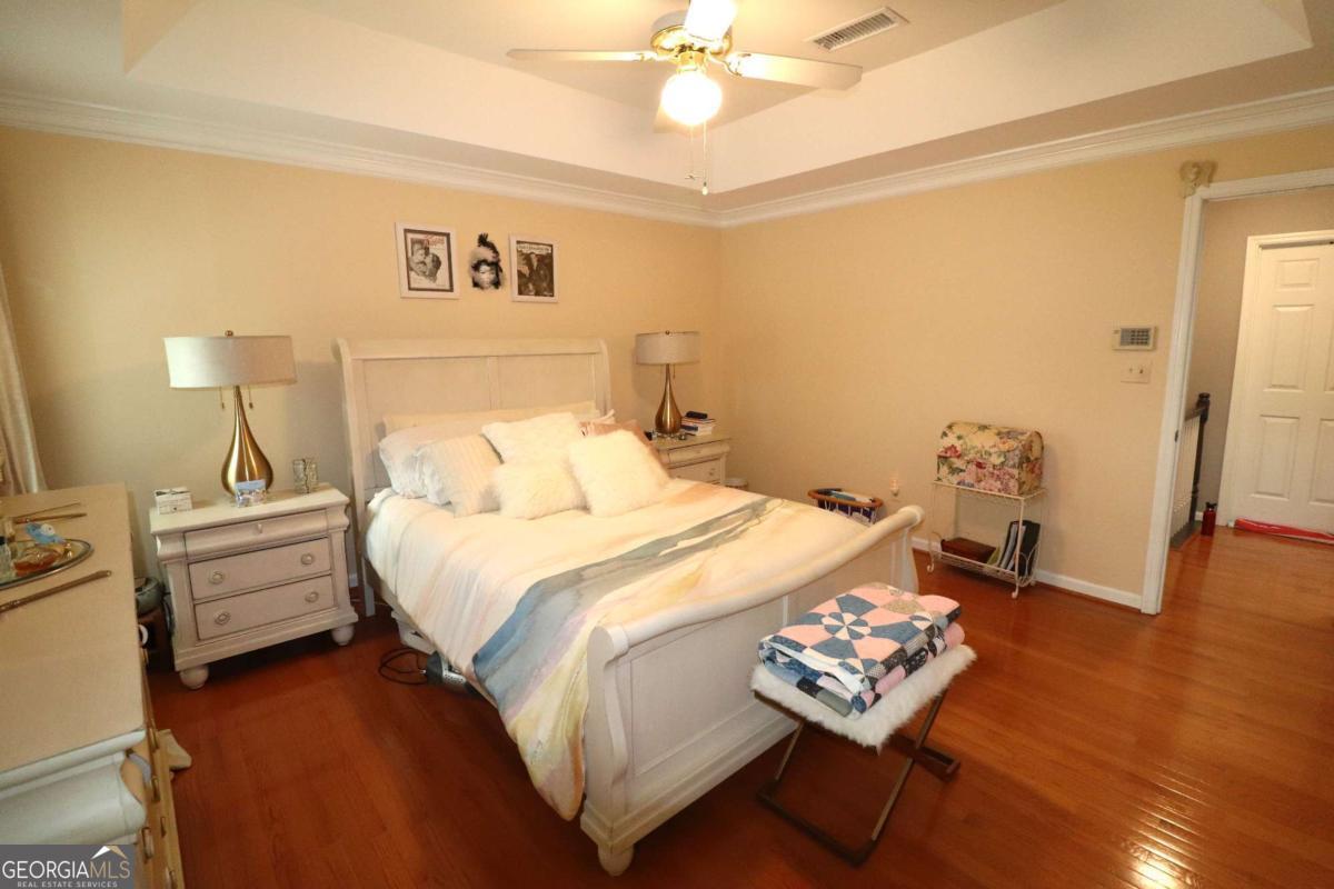 404 Bridle Path Property Photo 16