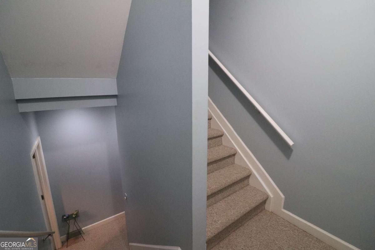 404 Bridle Path Property Photo 26