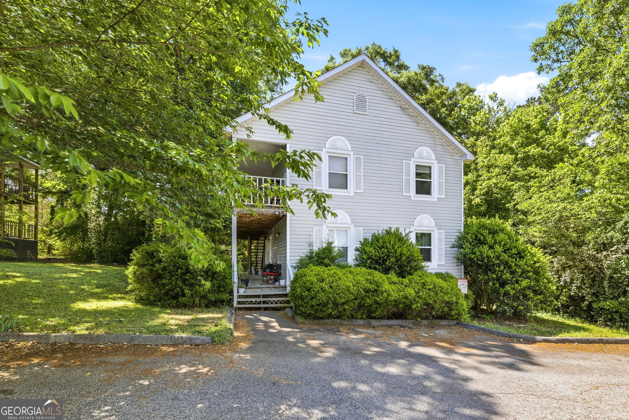 205 Pineview Drive # A Property Photo 2