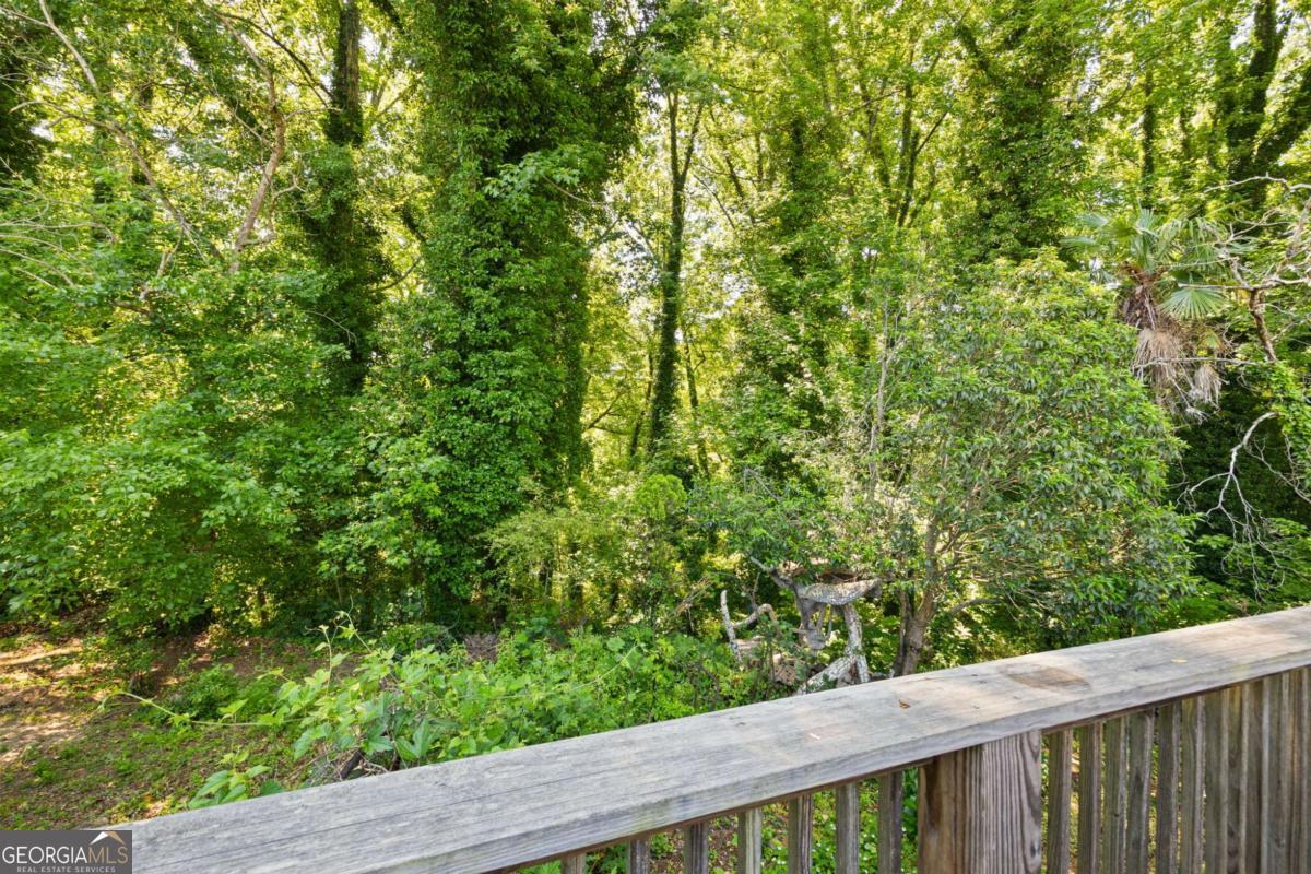 3366 Woodview Drive Se Property Photo 21