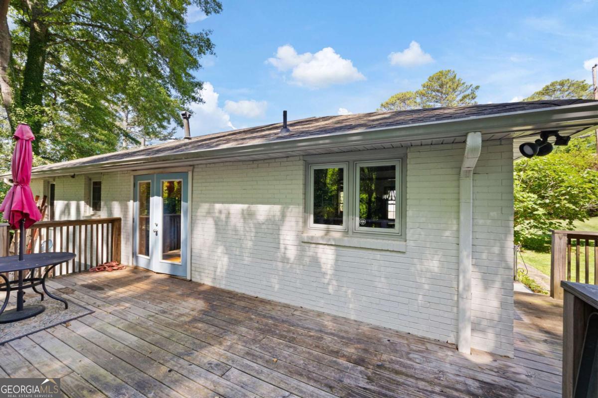 3366 Woodview Drive Se Property Photo 22