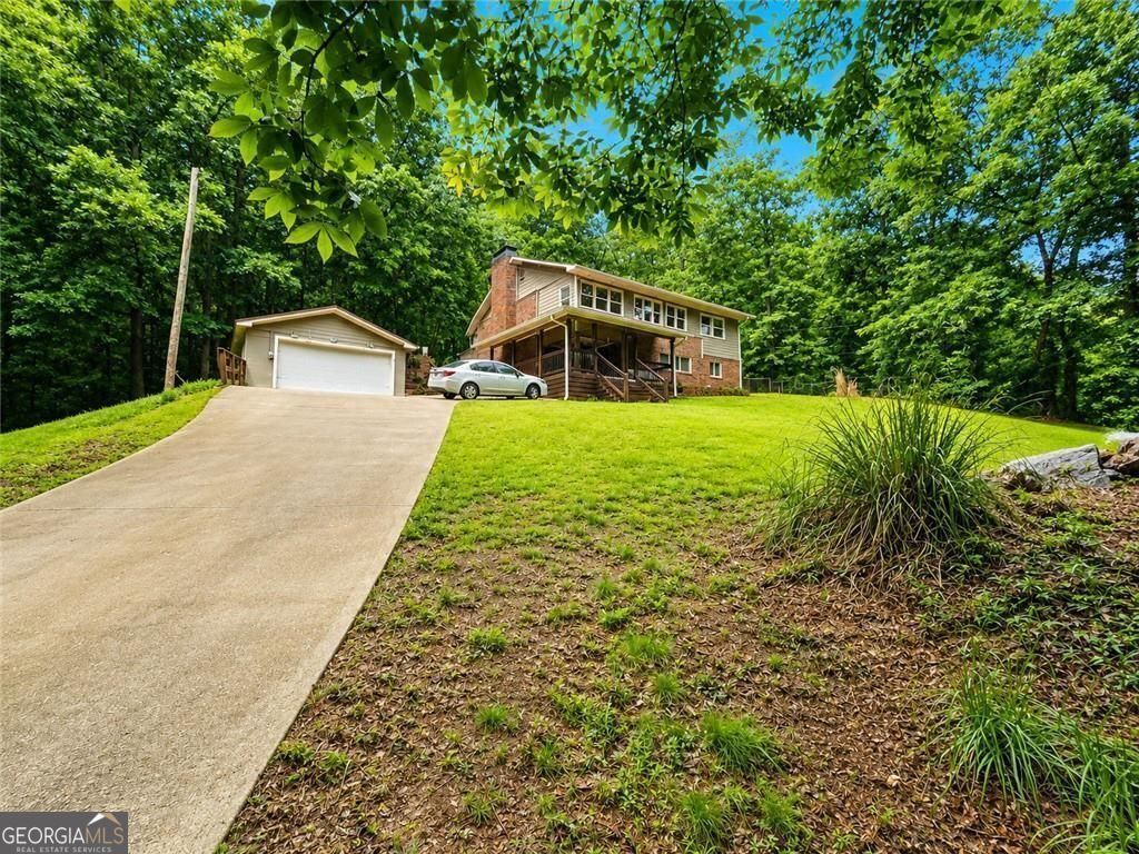 238 Shore Drive Property Photo 18