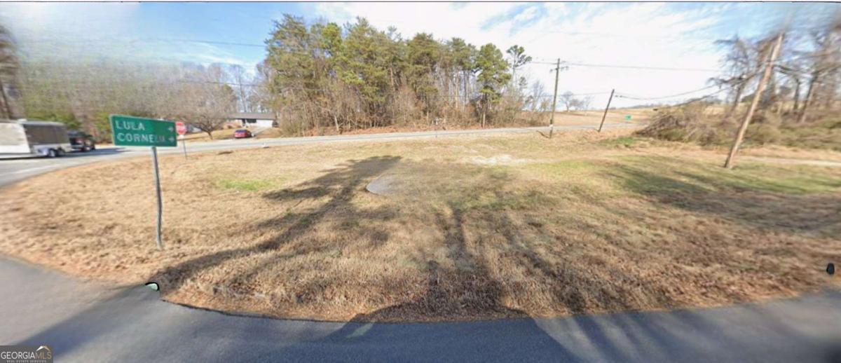 4625 Highway 52 Property Photo 2