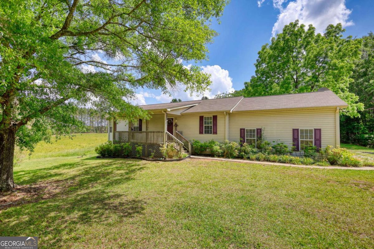 2643 Macedonia Road Property Photo 1