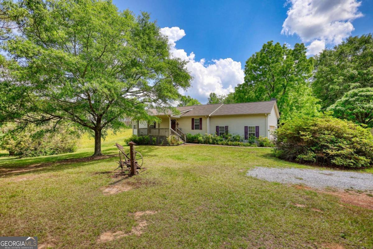2643 Macedonia Road Property Photo 3