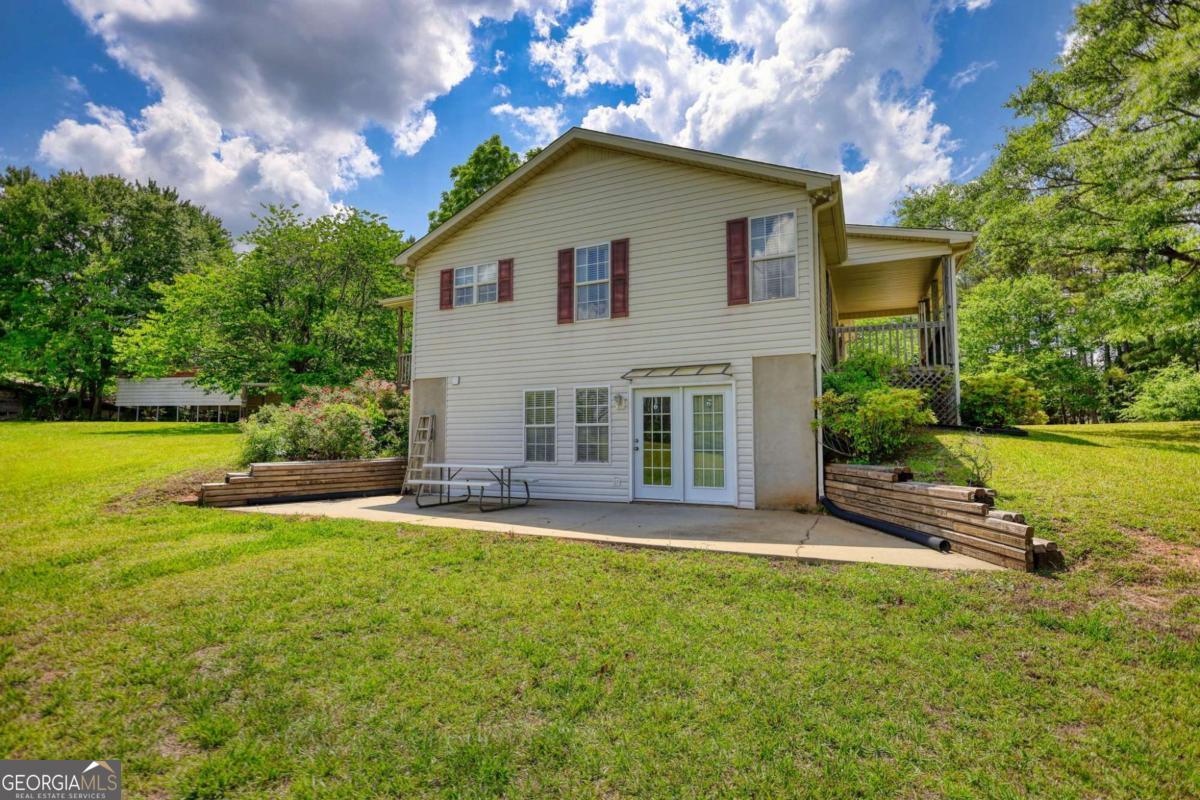 2643 Macedonia Road Property Photo 7