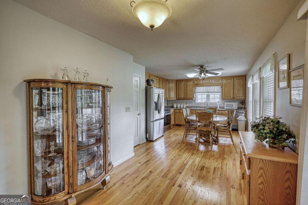 2643 Macedonia Road Property Photo 14