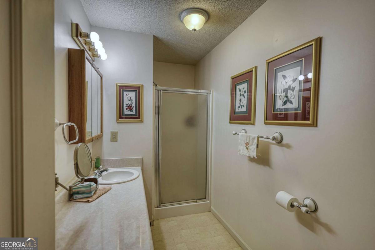 2643 Macedonia Road Property Photo 31