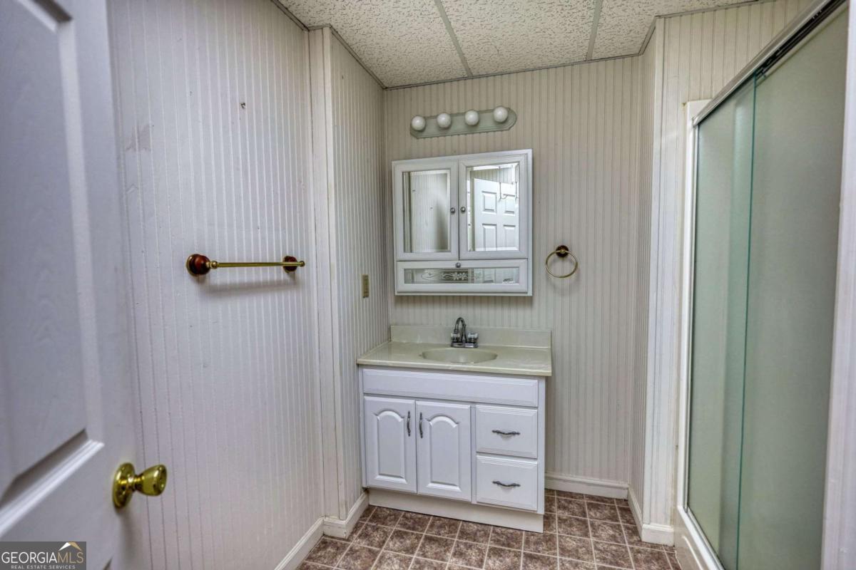 2643 Macedonia Road Property Photo 41
