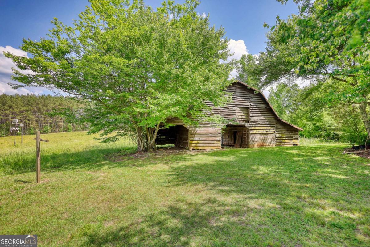 2643 Macedonia Road Property Photo 49