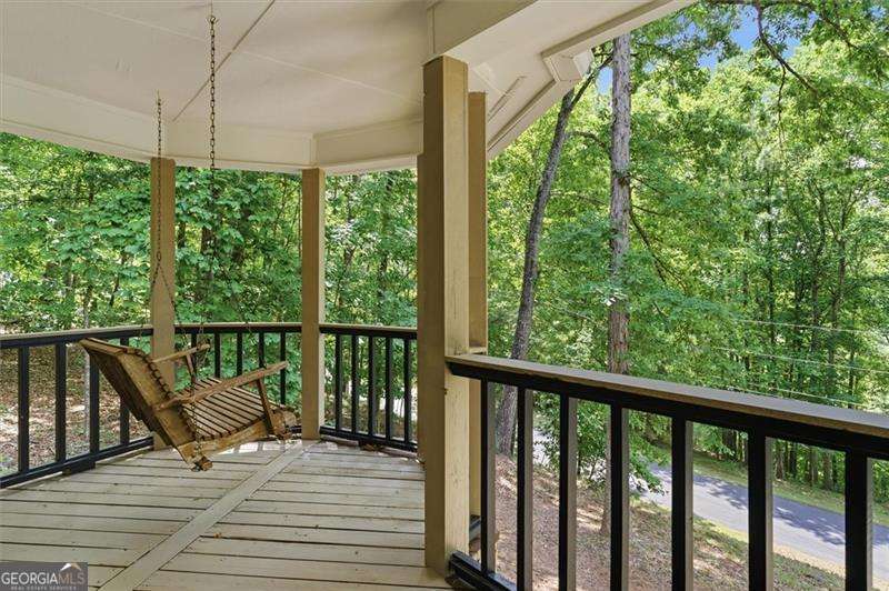 232 Nacoochee Drive Property Photo 3